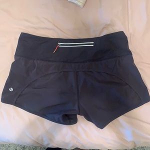 Lululemon speed up short
